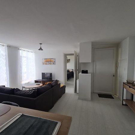 La Roche Du Roy Apartment Rocroi Екстериор снимка