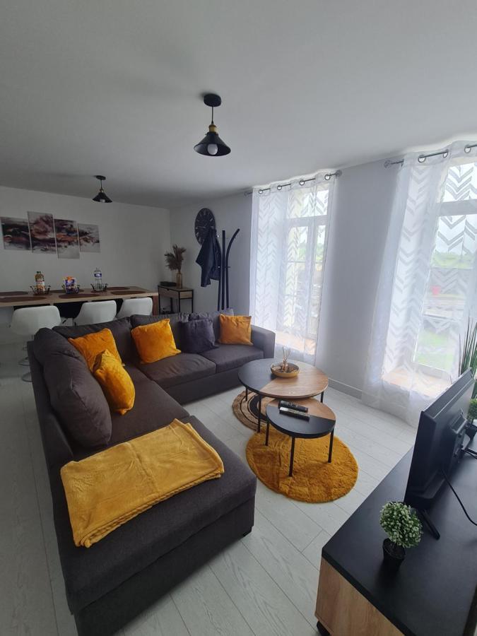 La Roche Du Roy Apartment Rocroi Екстериор снимка